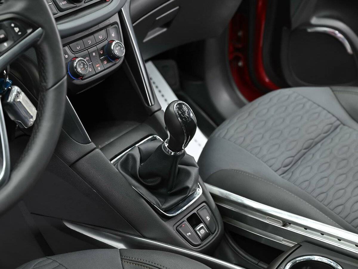 Opel Zafira 2012 года с пробегом. Фото: #10
