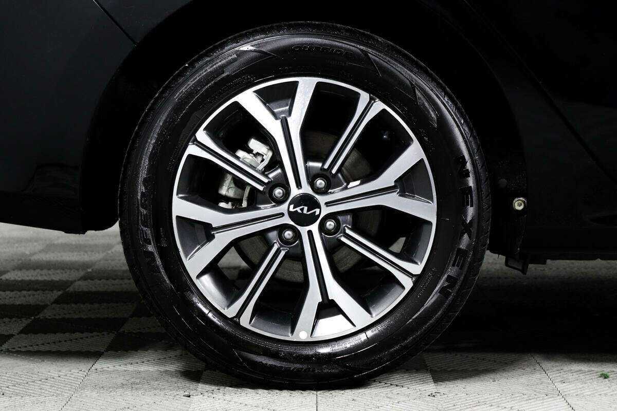 Kia Rio 2021 года с пробегом. Фото: #12