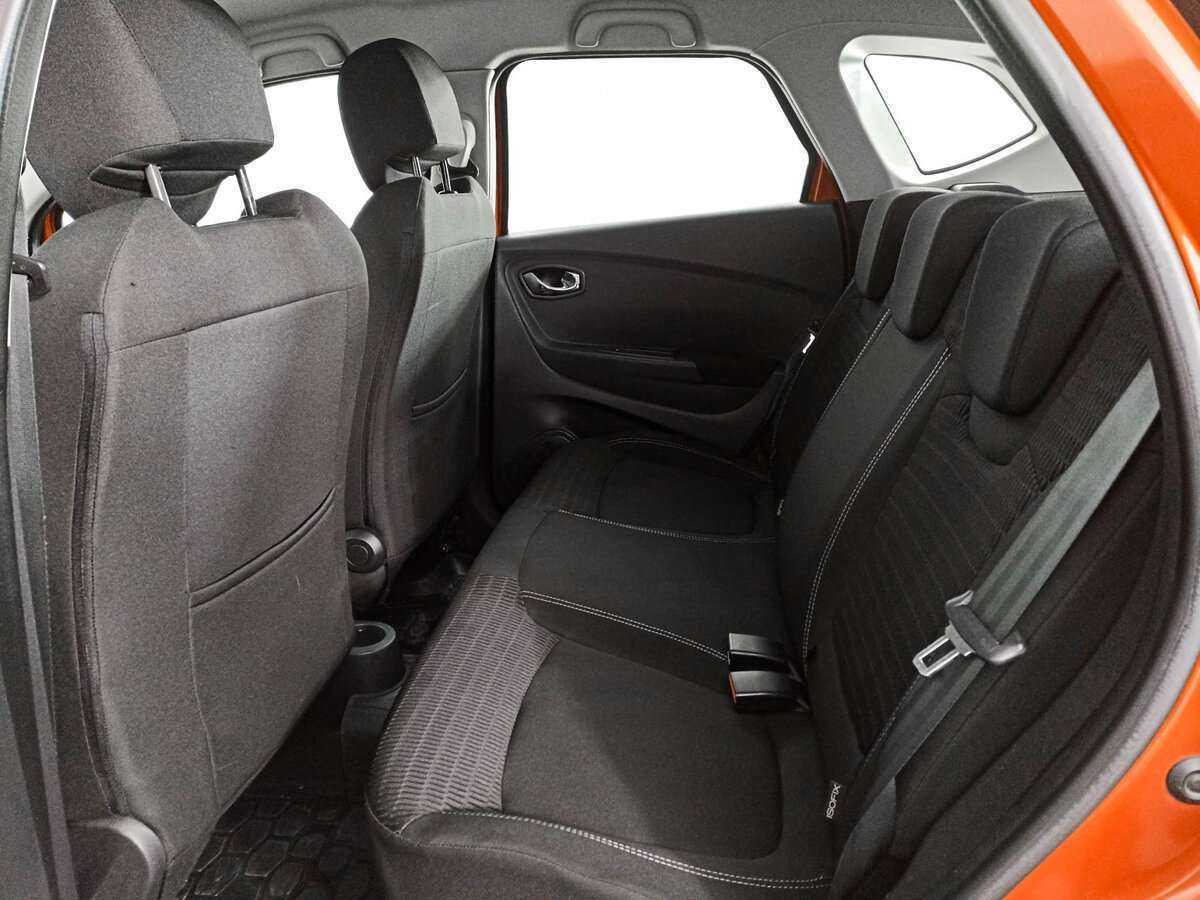 Renault Kaptur 2016 года с пробегом. Фото: #9