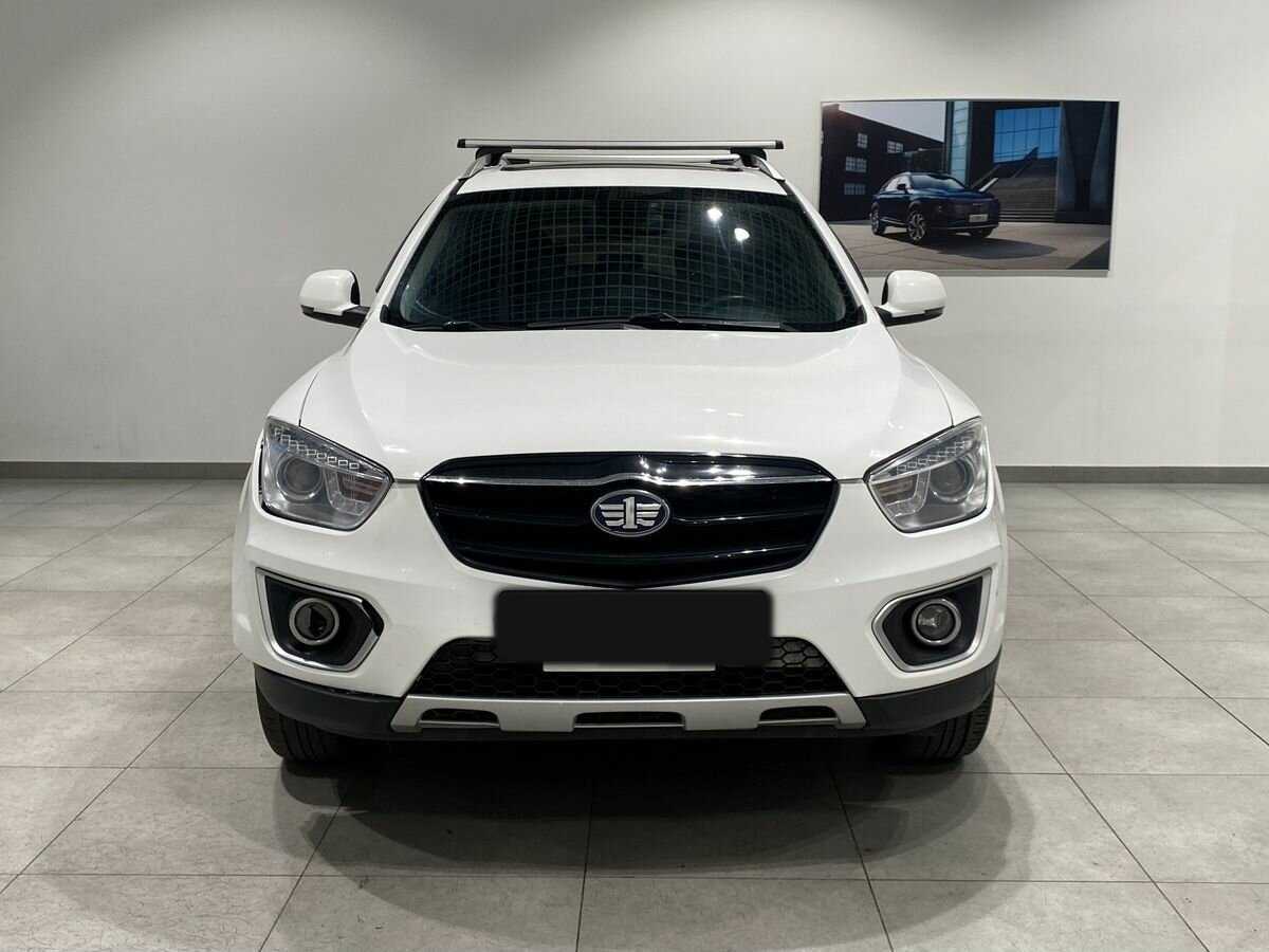 FAW Besturn X80 2017 года с пробегом. Фото: #1