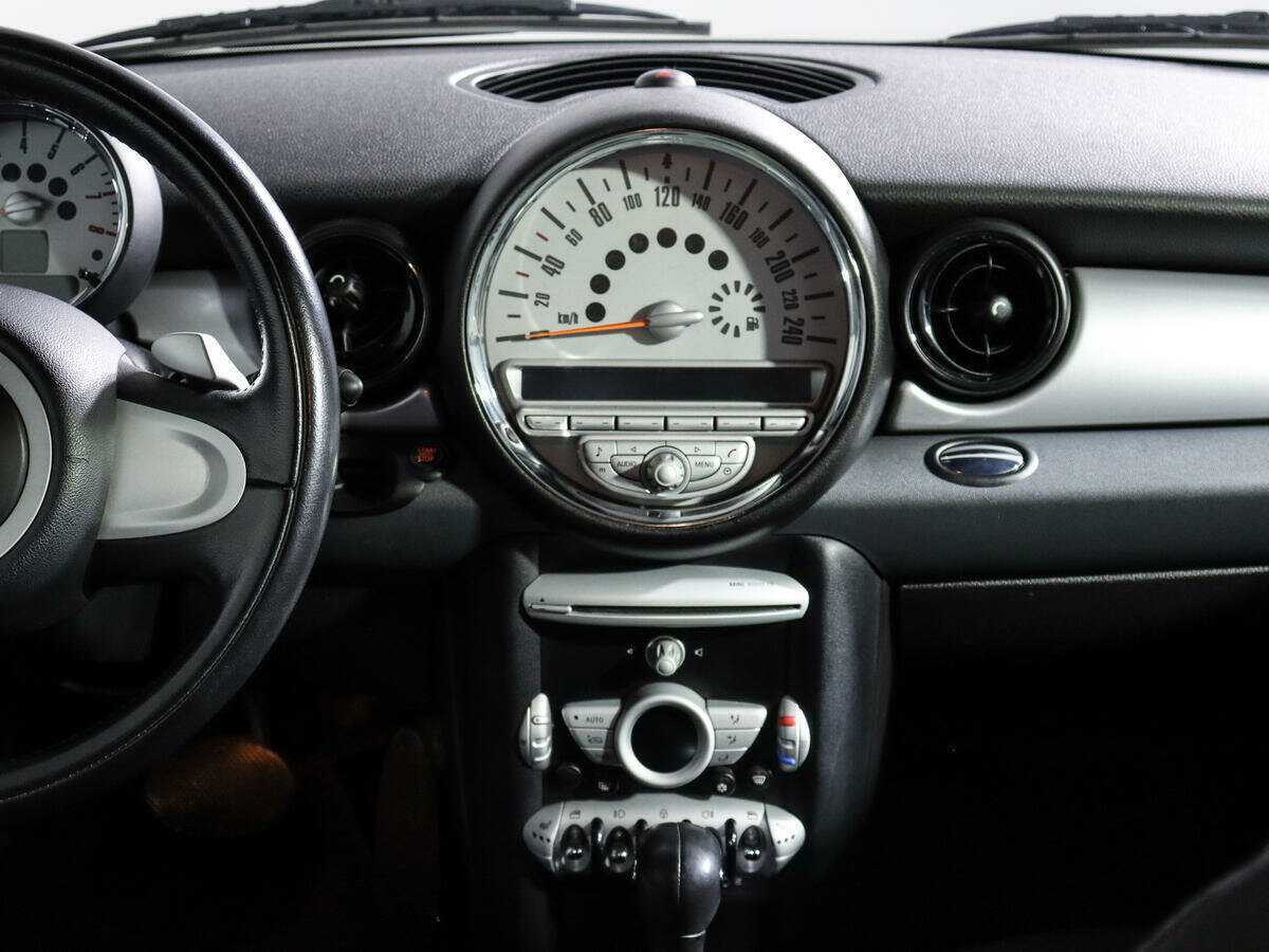 Mini Hatch 2008 года с пробегом. Фото: #10