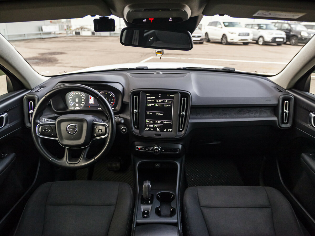 Volvo XC40 2019 года с пробегом. Фото: #15