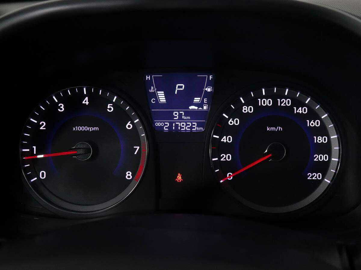 Hyundai Solaris 2012 года с пробегом. Фото: #8