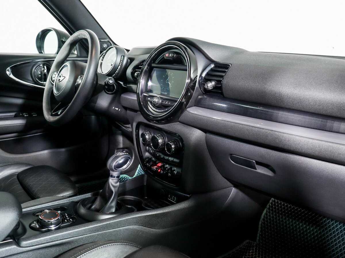Mini Clubman 2017 года с пробегом. Фото: #5