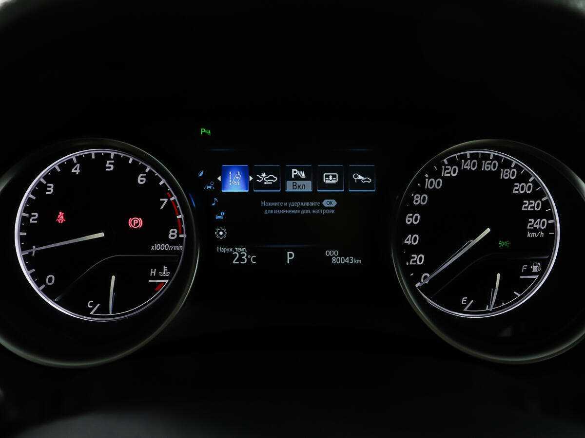 Toyota Camry 2019 года с пробегом. Фото: #13