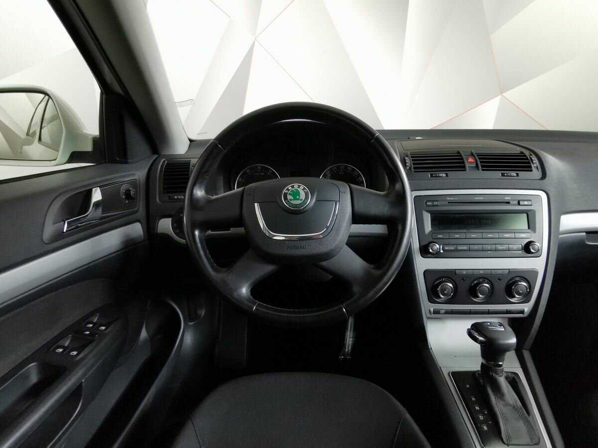 Skoda Octavia 2012 года с пробегом. Фото: #14