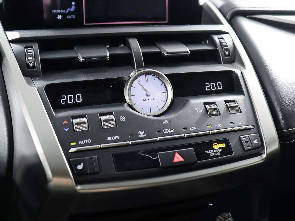 Lexus NX 2020 года с пробегом. Фото: #22