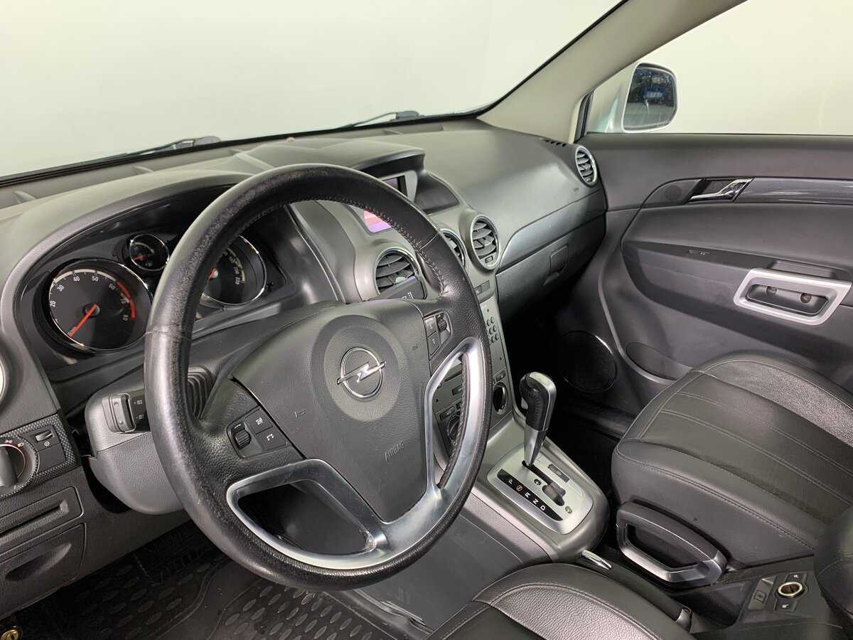 Opel Antara 2011 года с пробегом. Фото: #11