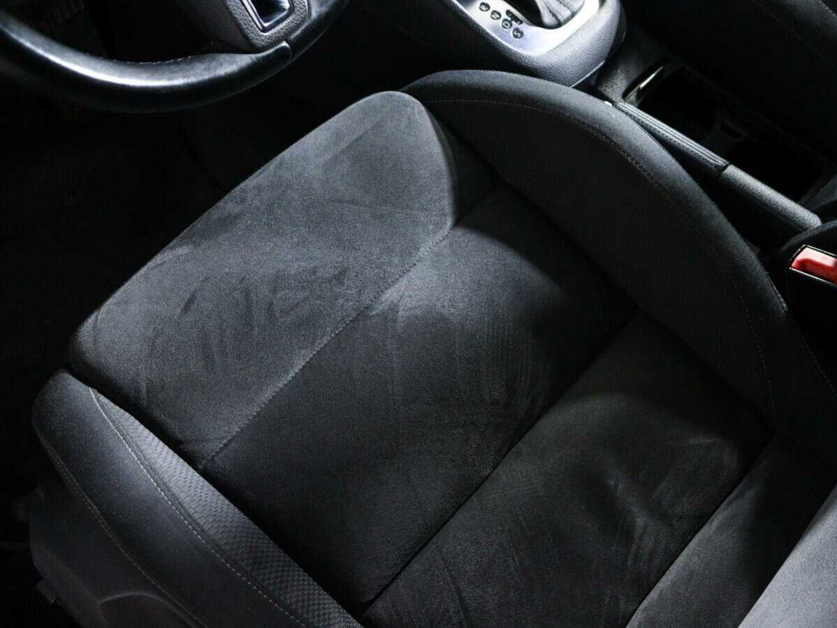 Volkswagen Golf 2009 года с пробегом. Фото: #15