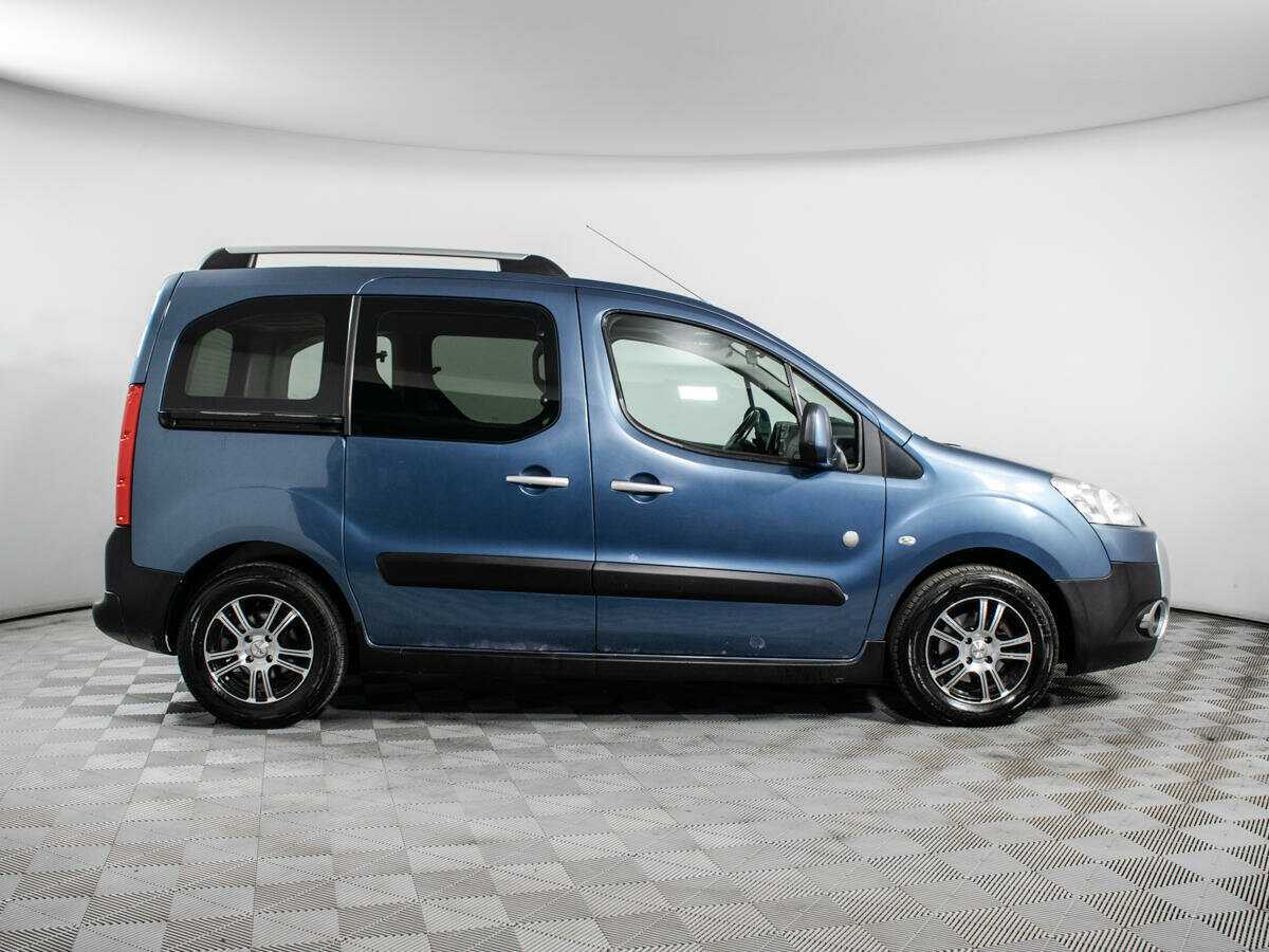 Peugeot Partner 2011 года с пробегом. Фото: #3