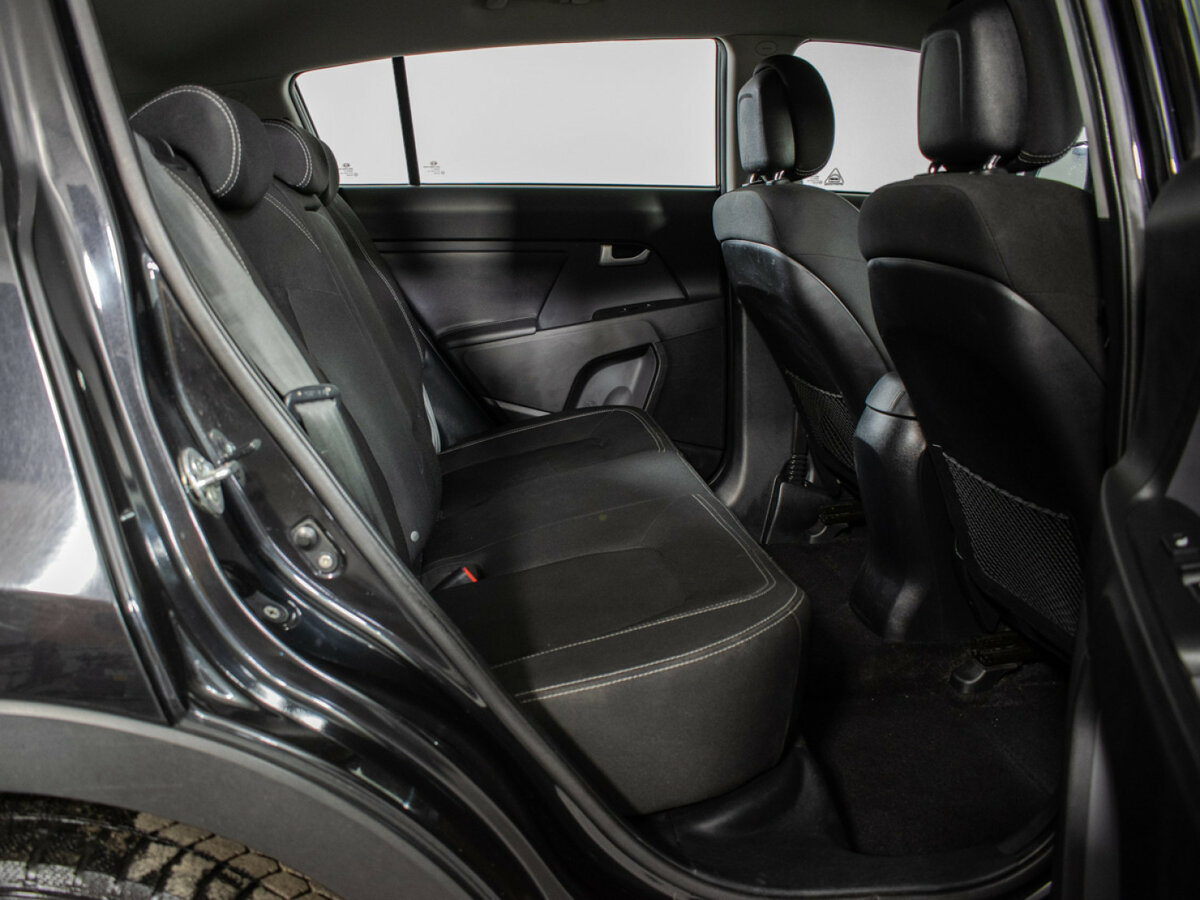 Kia Sportage 2011 года с пробегом. Фото: #9