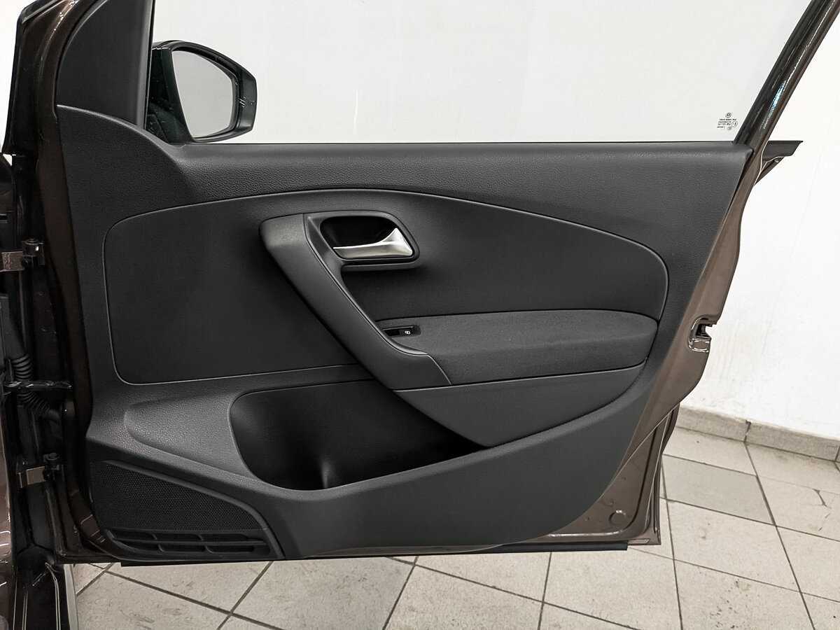 Volkswagen Polo 2011 года с пробегом. Фото: #21