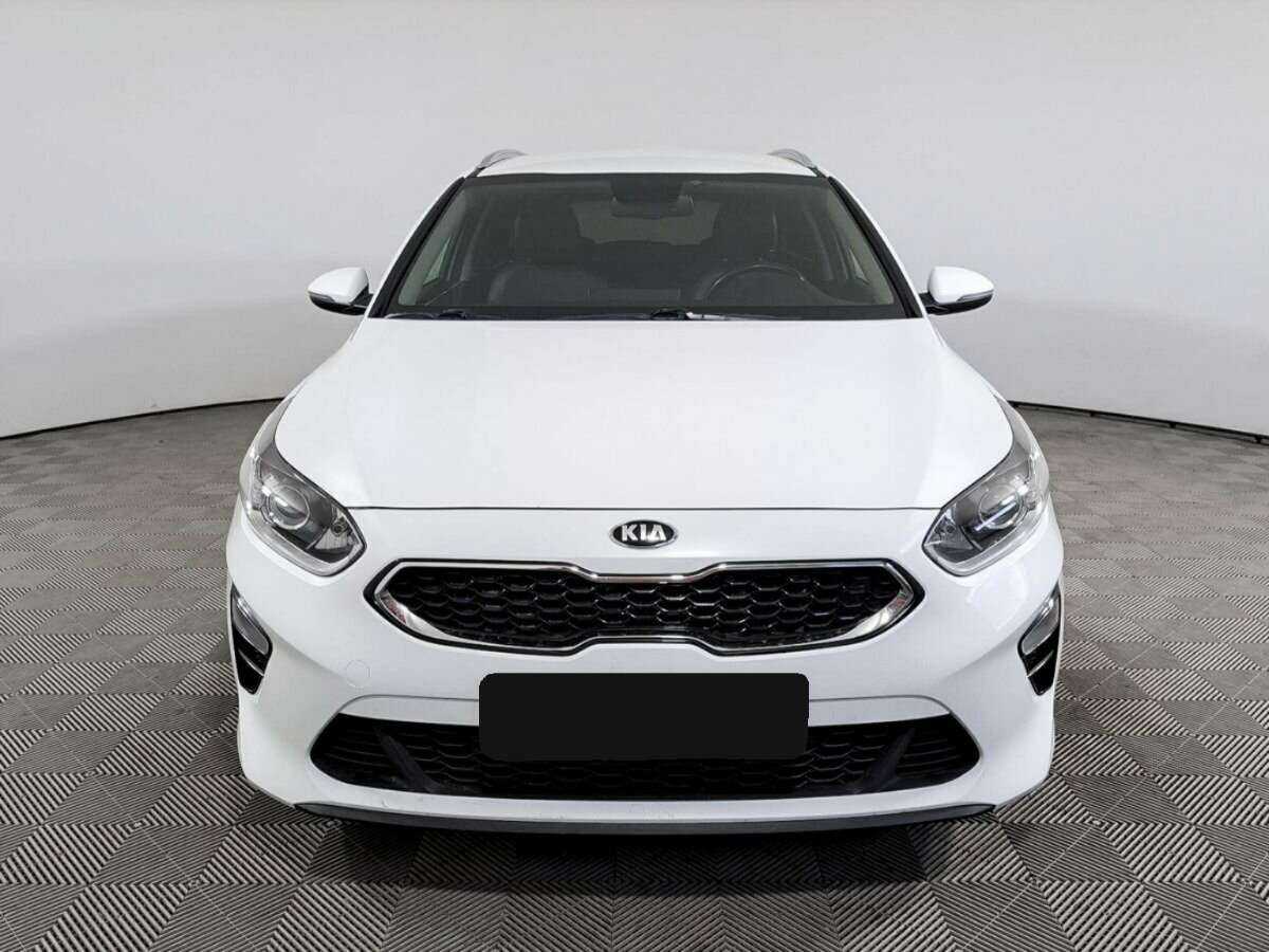 Kia Ceed 2021 года с пробегом. Фото: #1