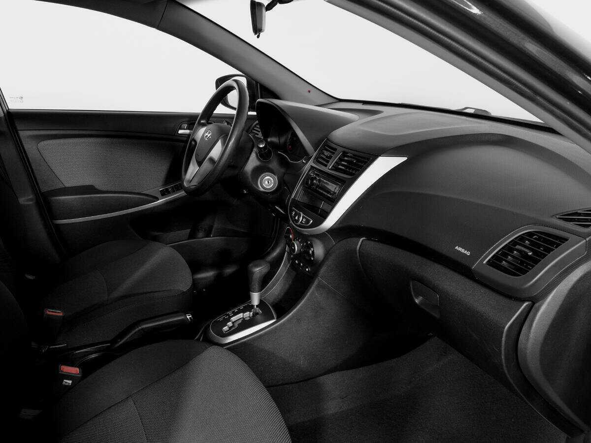 Hyundai Solaris 2014 года с пробегом. Фото: #8