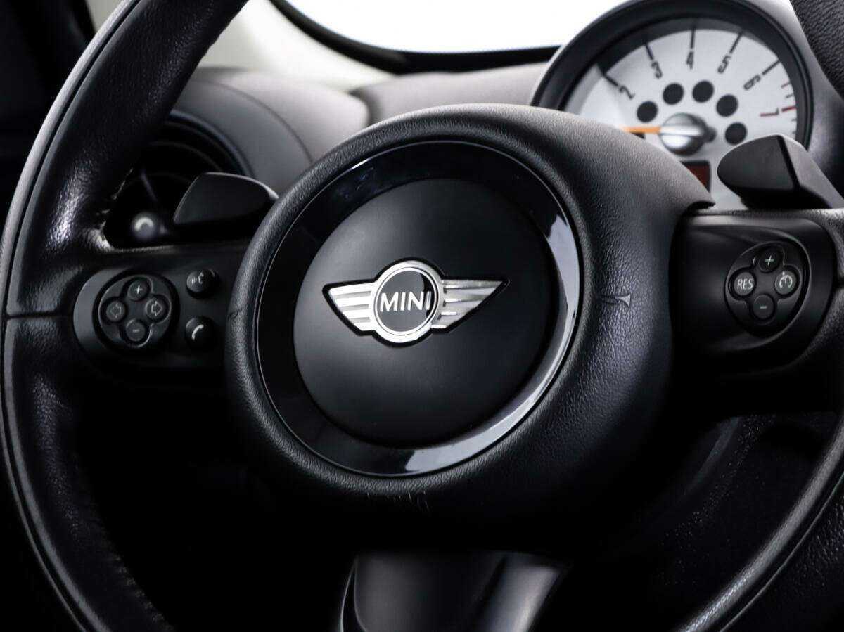 Mini Paceman 2013 года с пробегом. Фото: #12