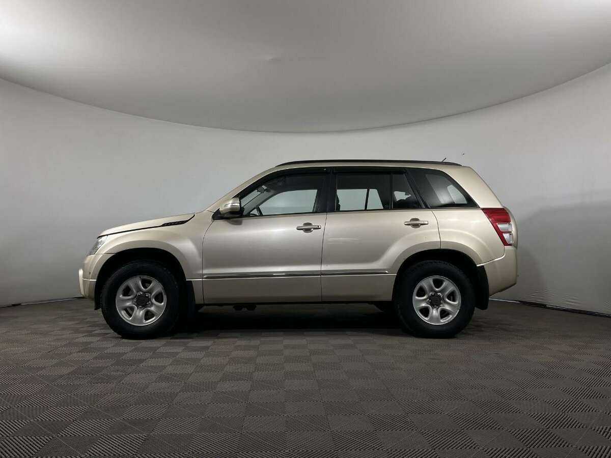Suzuki Grand Vitara 2010 года с пробегом. Фото: #4