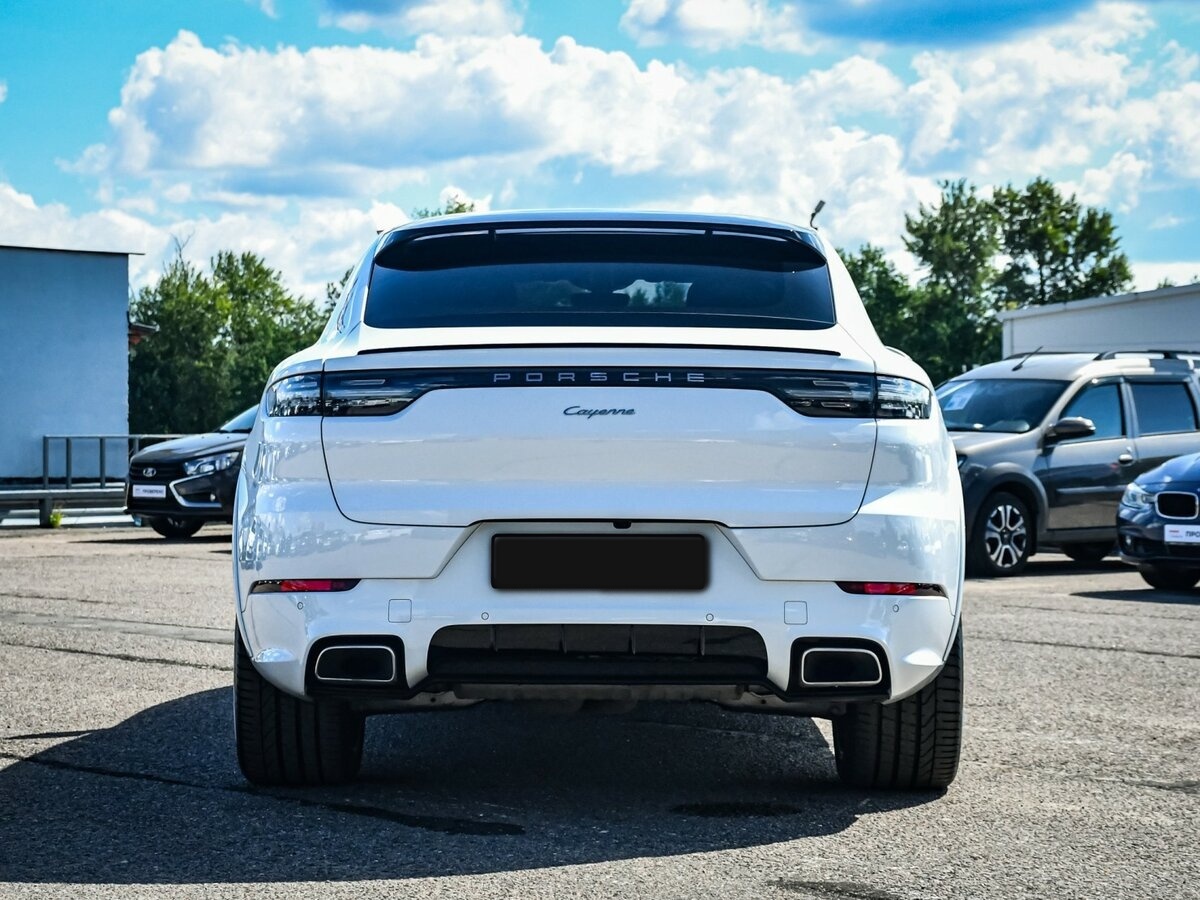 Porsche Cayenne 2021 года с пробегом. Фото: #2