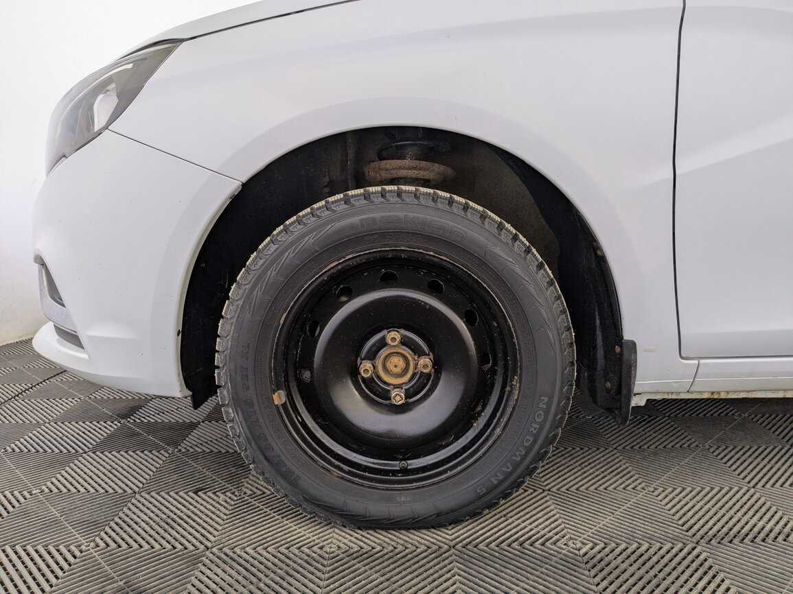 Lada (ВАЗ) Vesta 2016 года с пробегом. Фото: #12