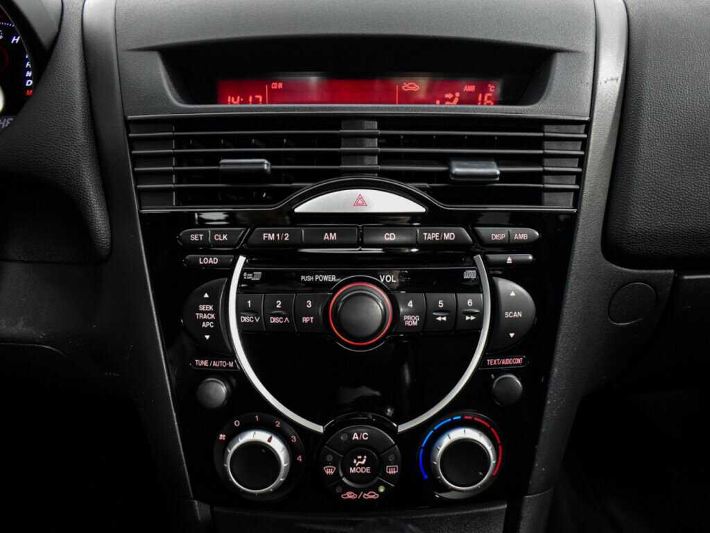 Mazda RX-8 2004 года с пробегом. Фото: #13