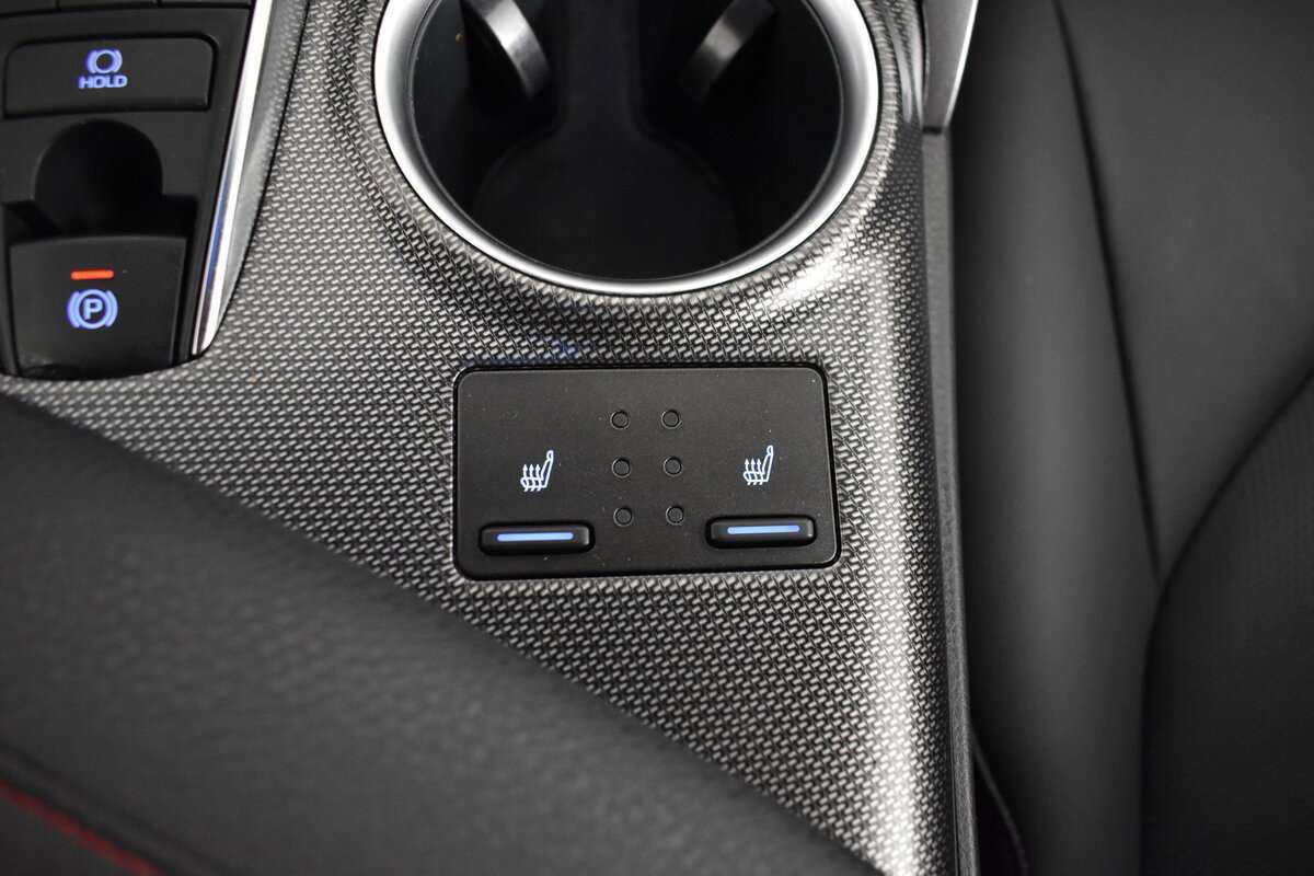 Toyota Camry 2021 года с пробегом. Фото: #15