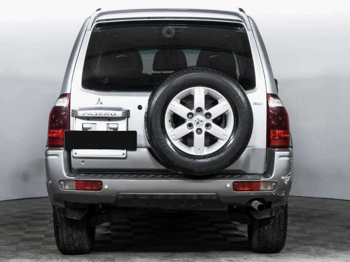 Mitsubishi Pajero 2004 года с пробегом. Фото: #5