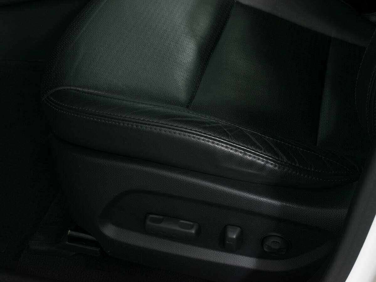 Hyundai Santa Fe 2014 года с пробегом. Фото: #17