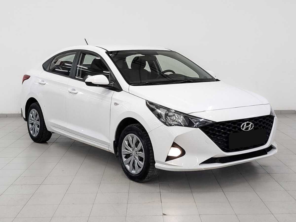 Hyundai Solaris 2021 года с пробегом. Фото: #2