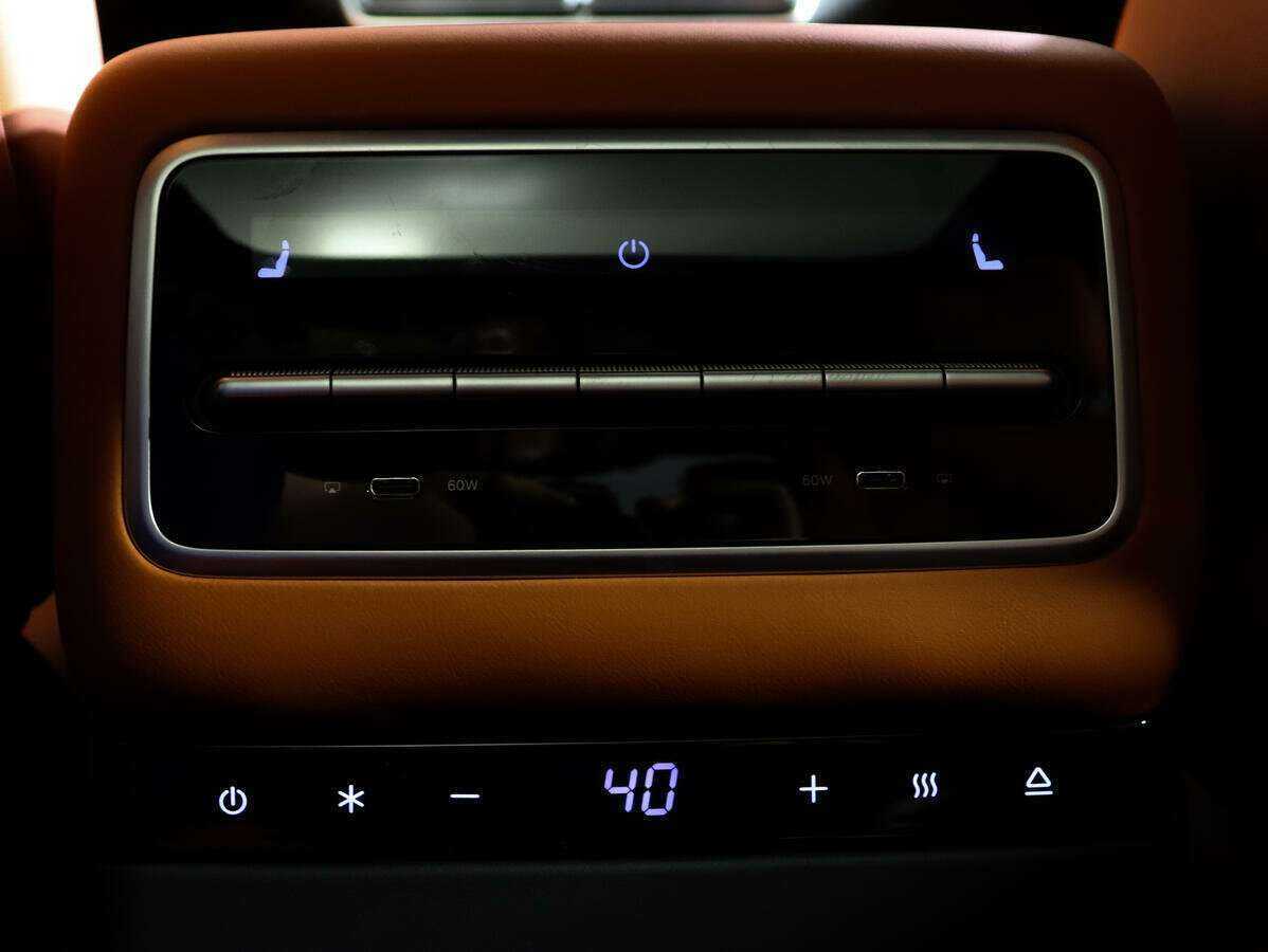 LiXiang L9 2023 года с пробегом. Фото: #19