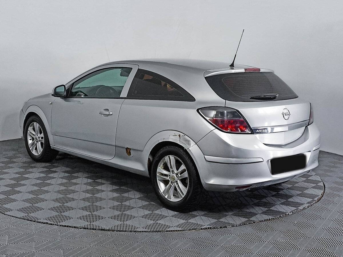 Opel Astra 2011 года с пробегом. Фото: #6