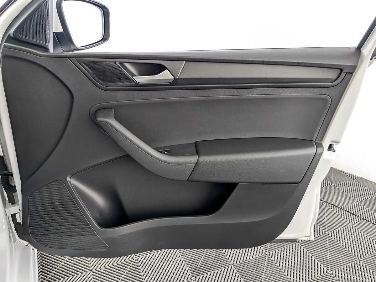 Volkswagen Polo 2021 года с пробегом. Фото: #23