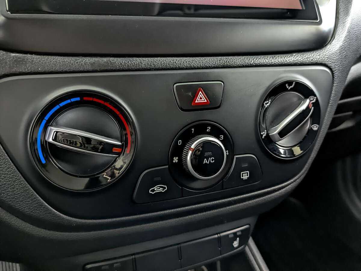 Hyundai Solaris 2021 года с пробегом. Фото: #20