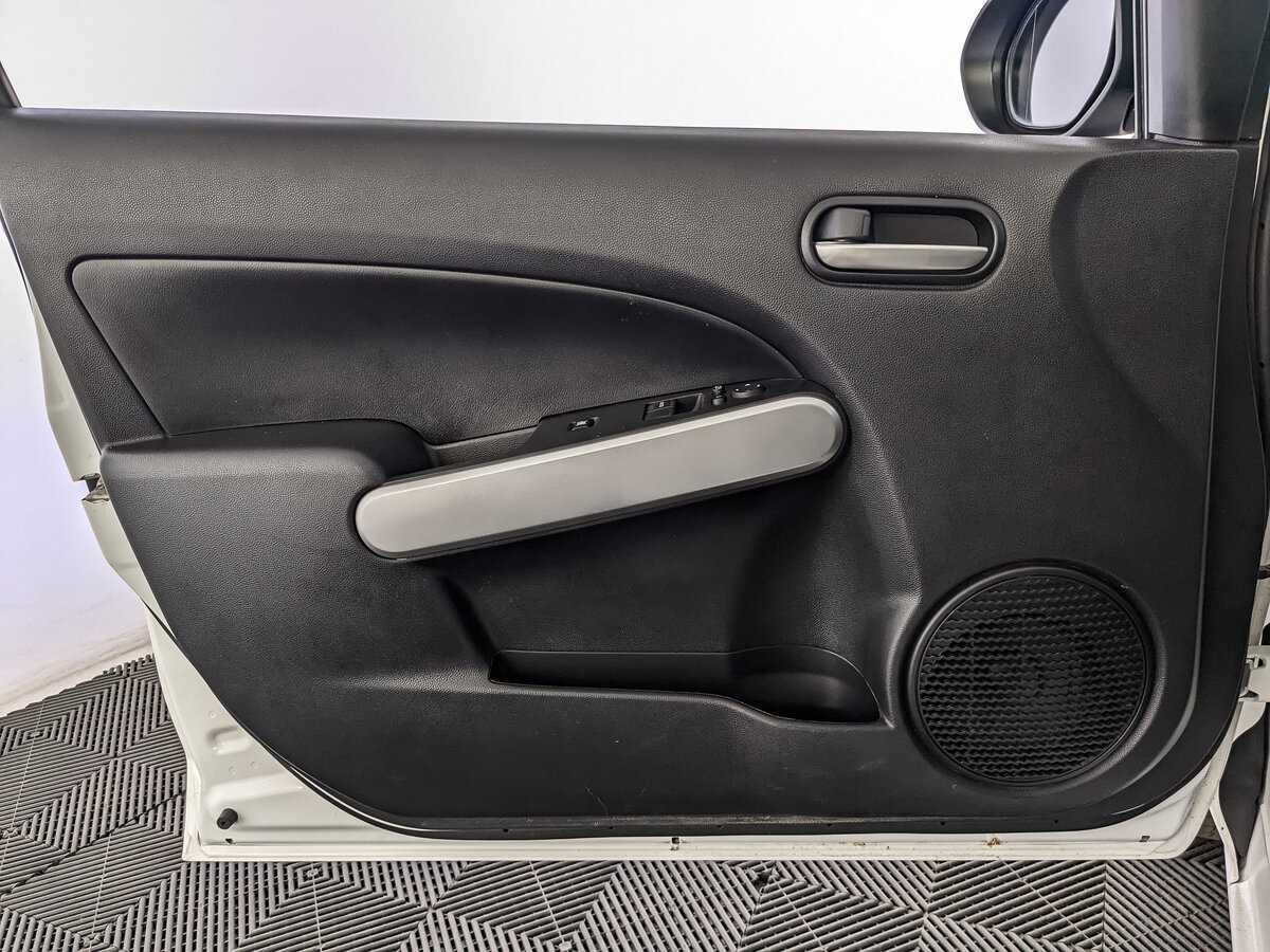 Mazda 2 2013 года с пробегом. Фото: #14