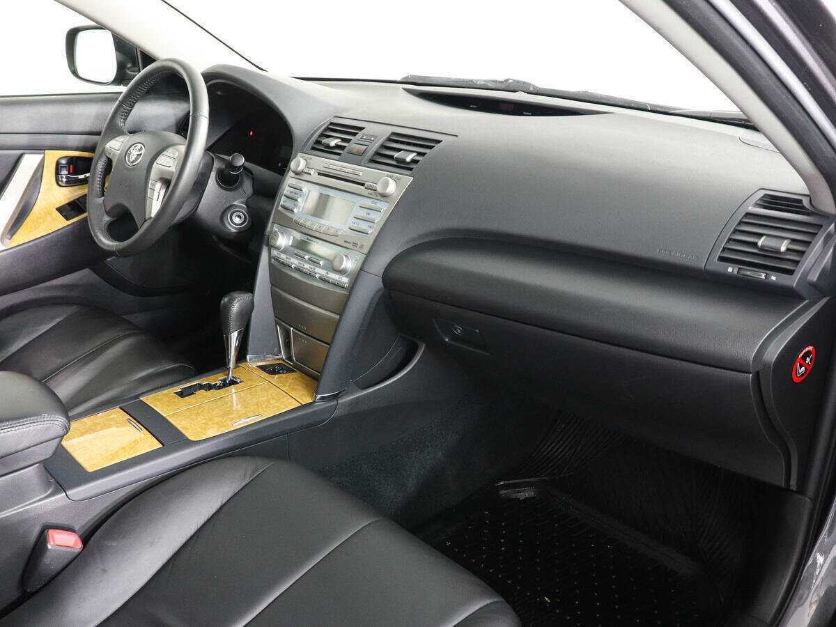 Toyota Camry 2006 года с пробегом. Фото: #9