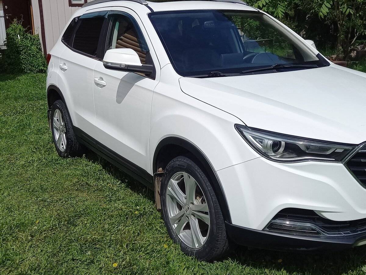 FAW Besturn X40 2019 года с пробегом. Фото: #7