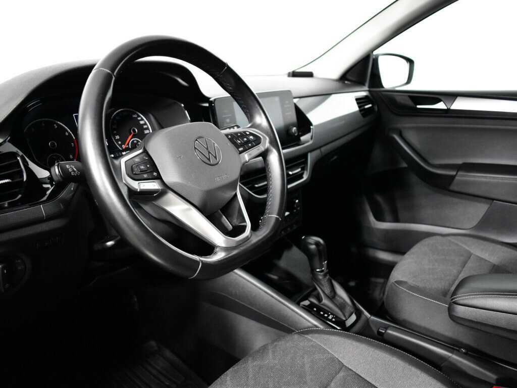 Volkswagen Polo 2021 года с пробегом. Фото: #12