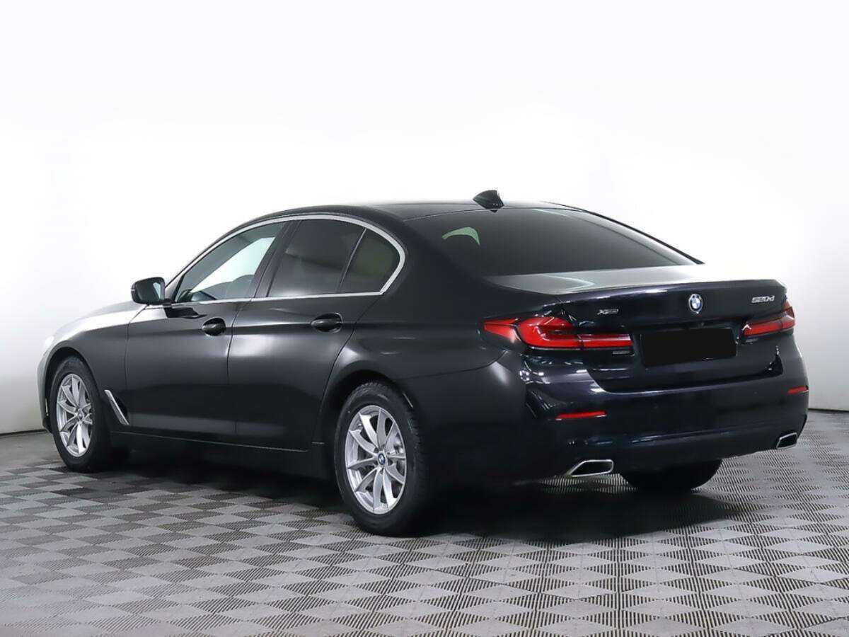 BMW 5 серии 2021 года с пробегом. Фото: #5