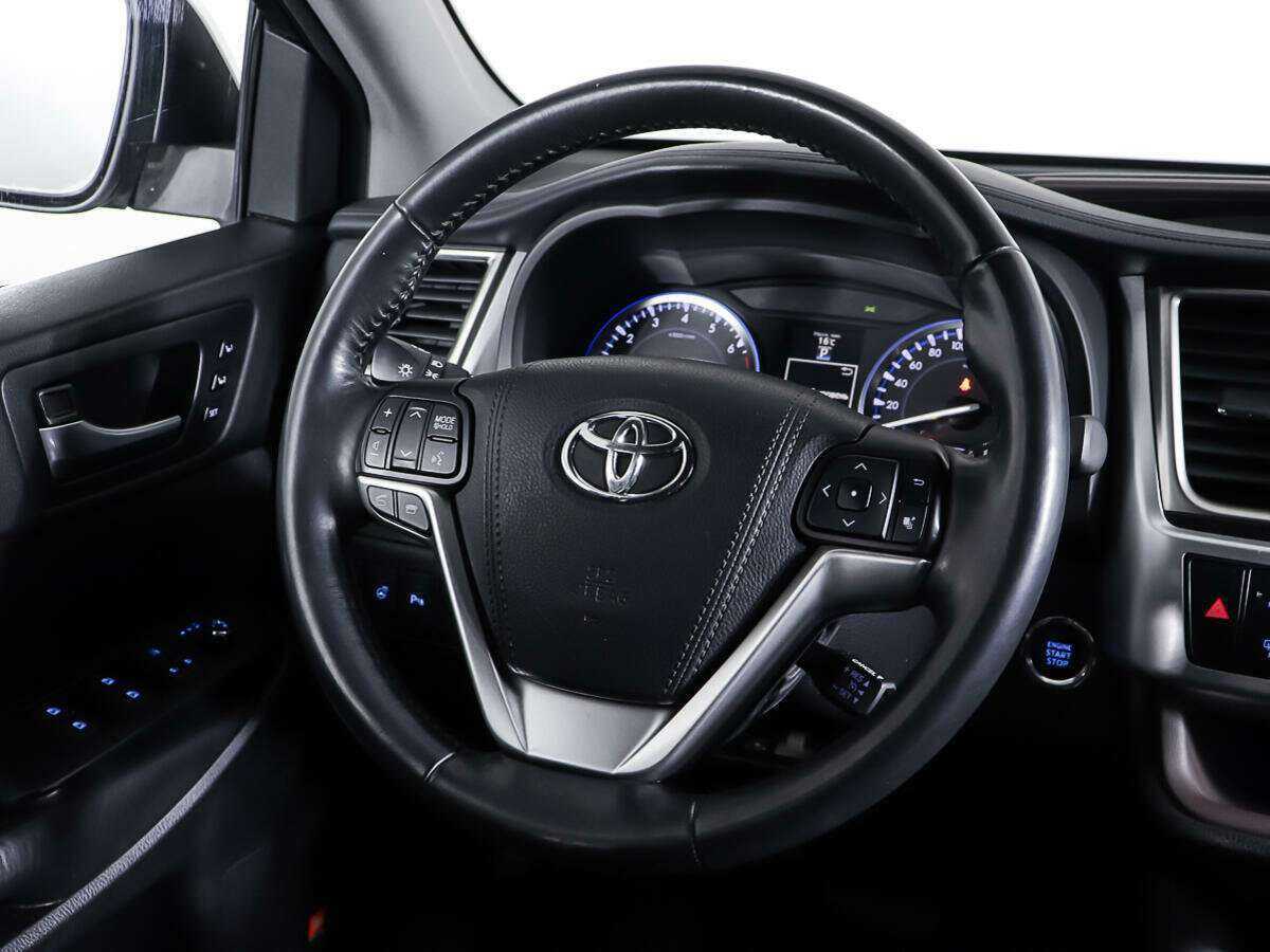 Toyota Highlander 2015 года с пробегом. Фото: #14