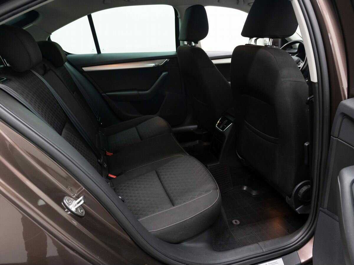 Skoda Octavia 2016 года с пробегом. Фото: #11