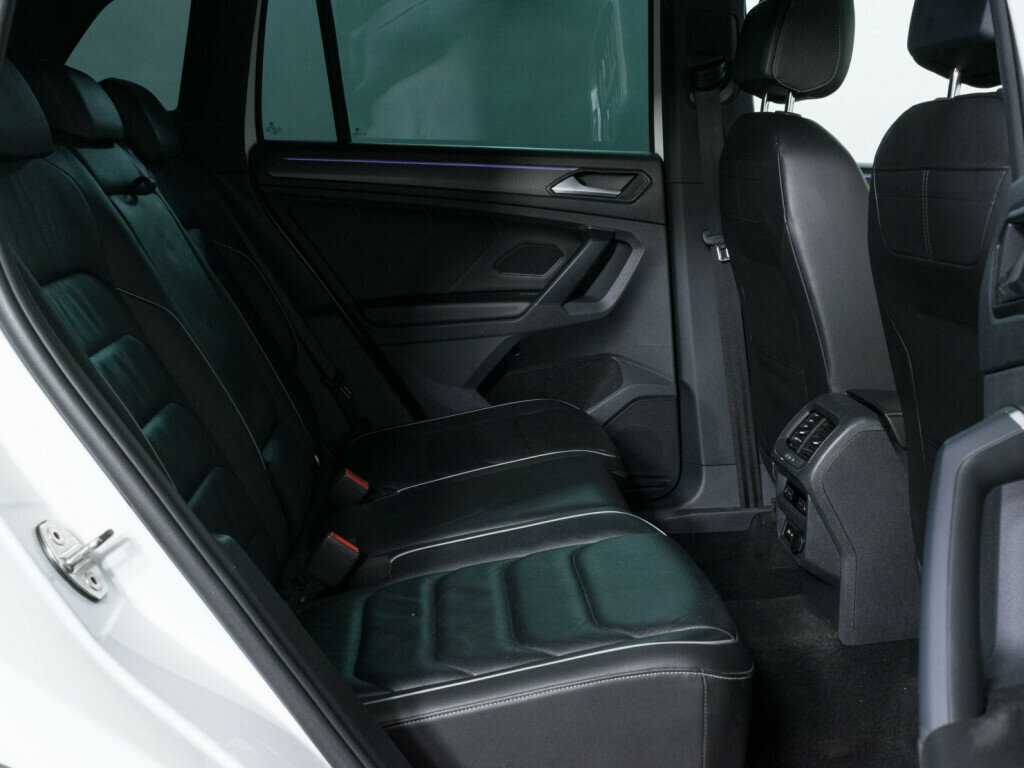 Volkswagen Tiguan 2021 года с пробегом. Фото: #9