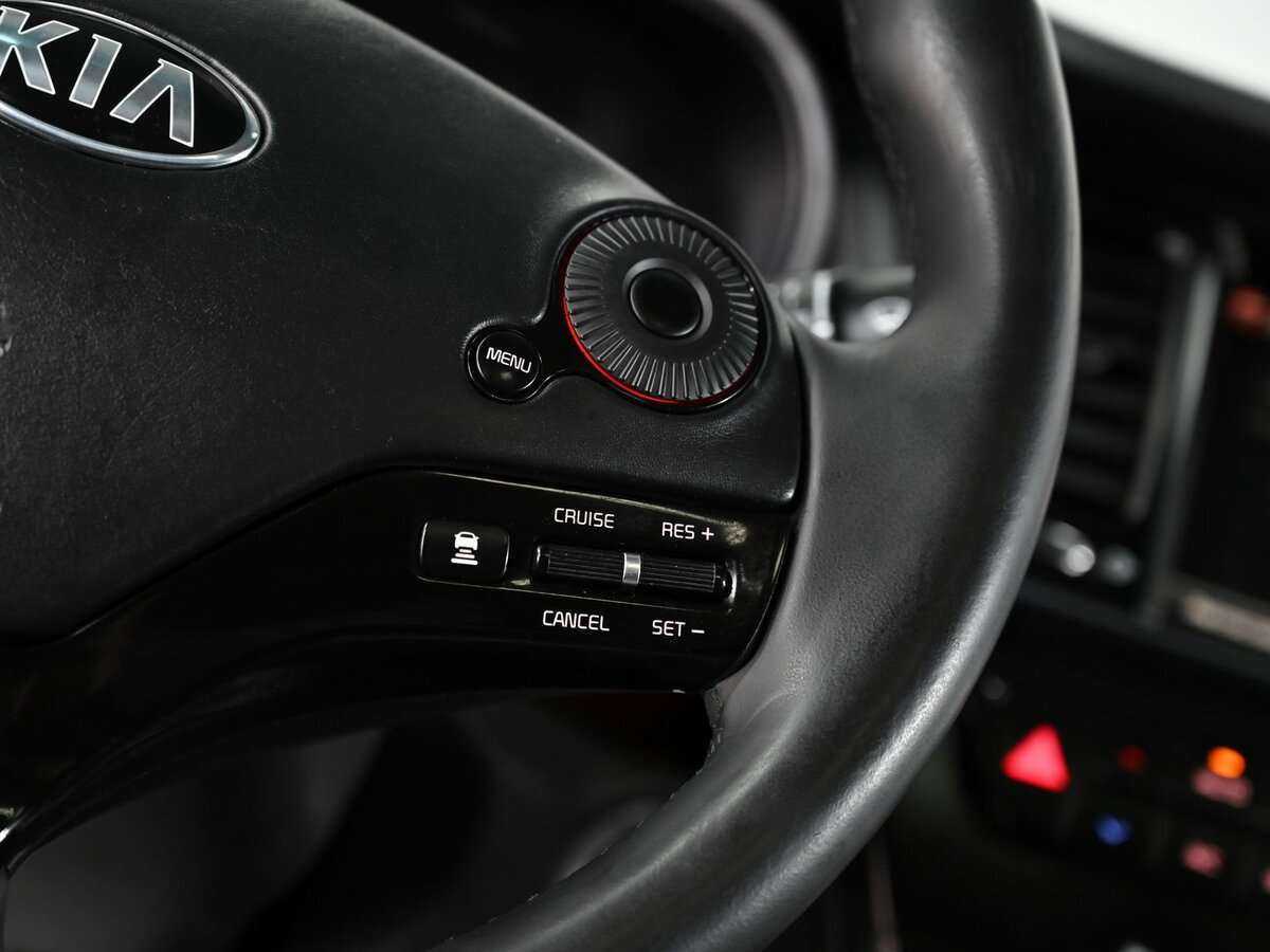 Kia Quoris 2013 года с пробегом. Фото: #8