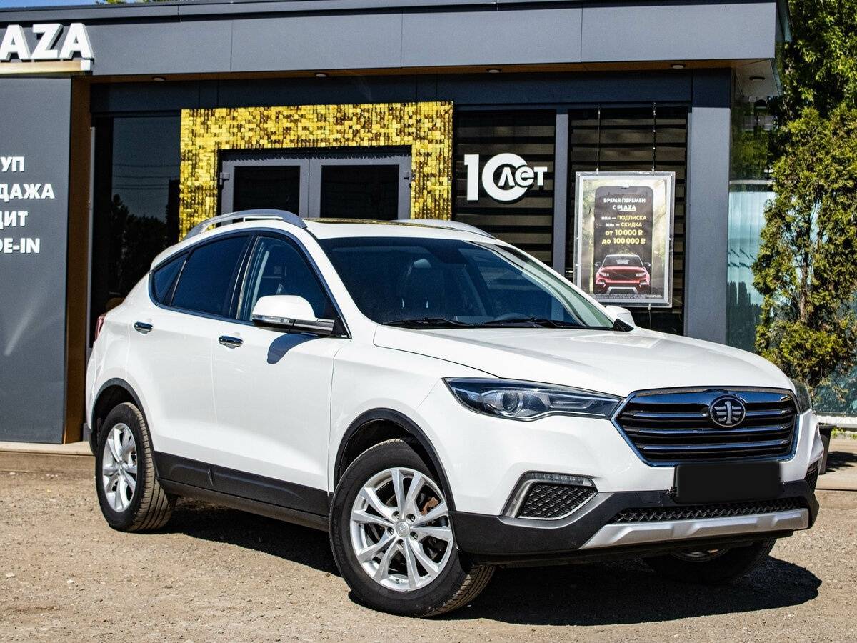 FAW Besturn X80 2018 года с пробегом. Фото: #1