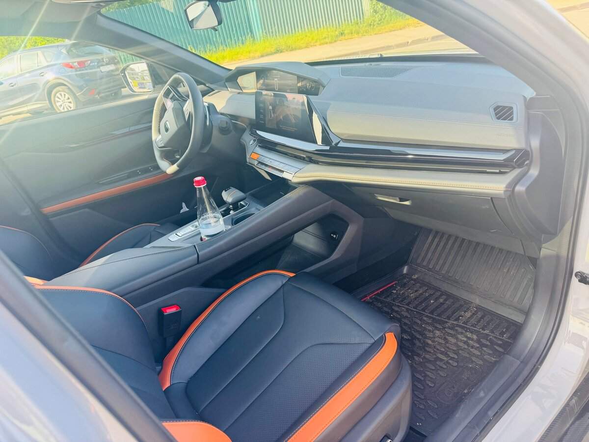 Changan UNI-V 2023 года с пробегом. Фото: #11