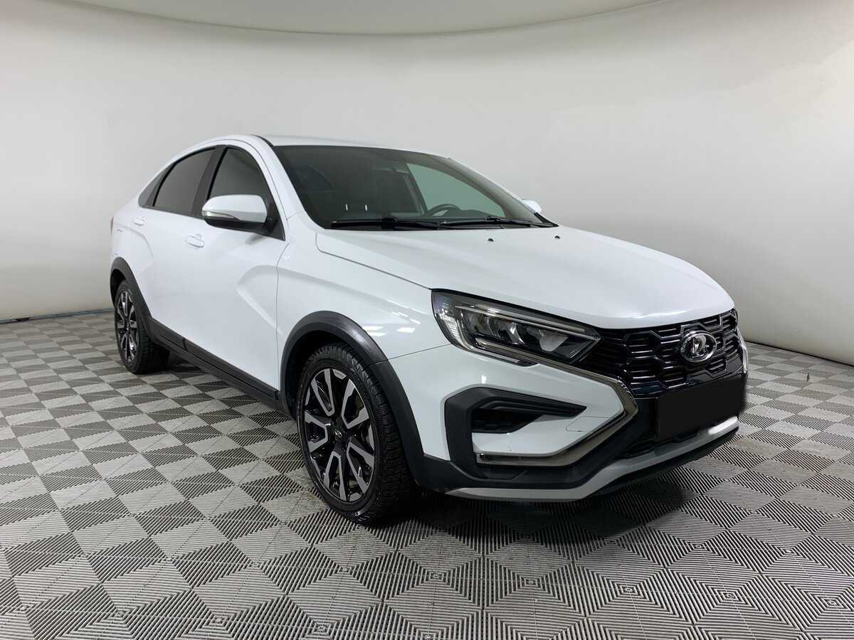 Lada (ВАЗ) Vesta 2023 года с пробегом. Фото: #2