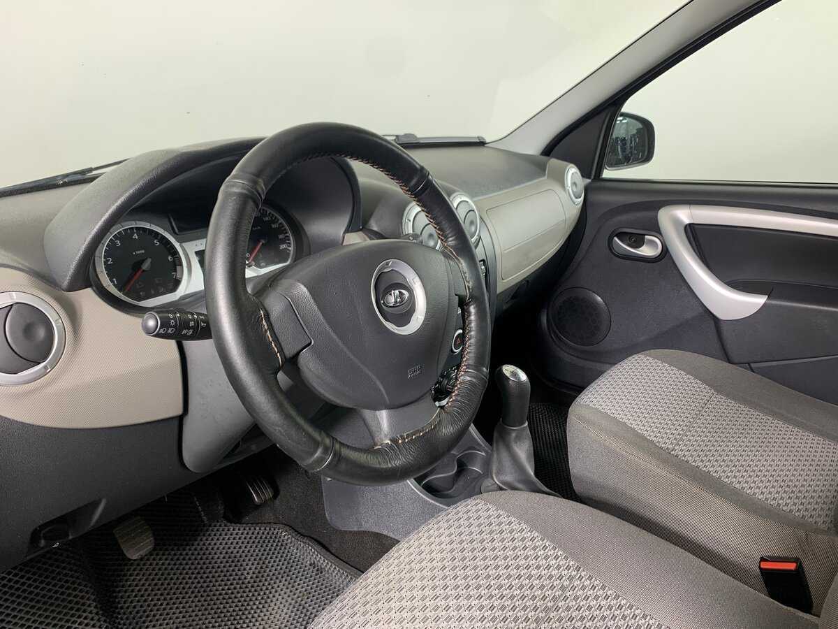 Lada (ВАЗ) Largus 2015 года с пробегом. Фото: #11