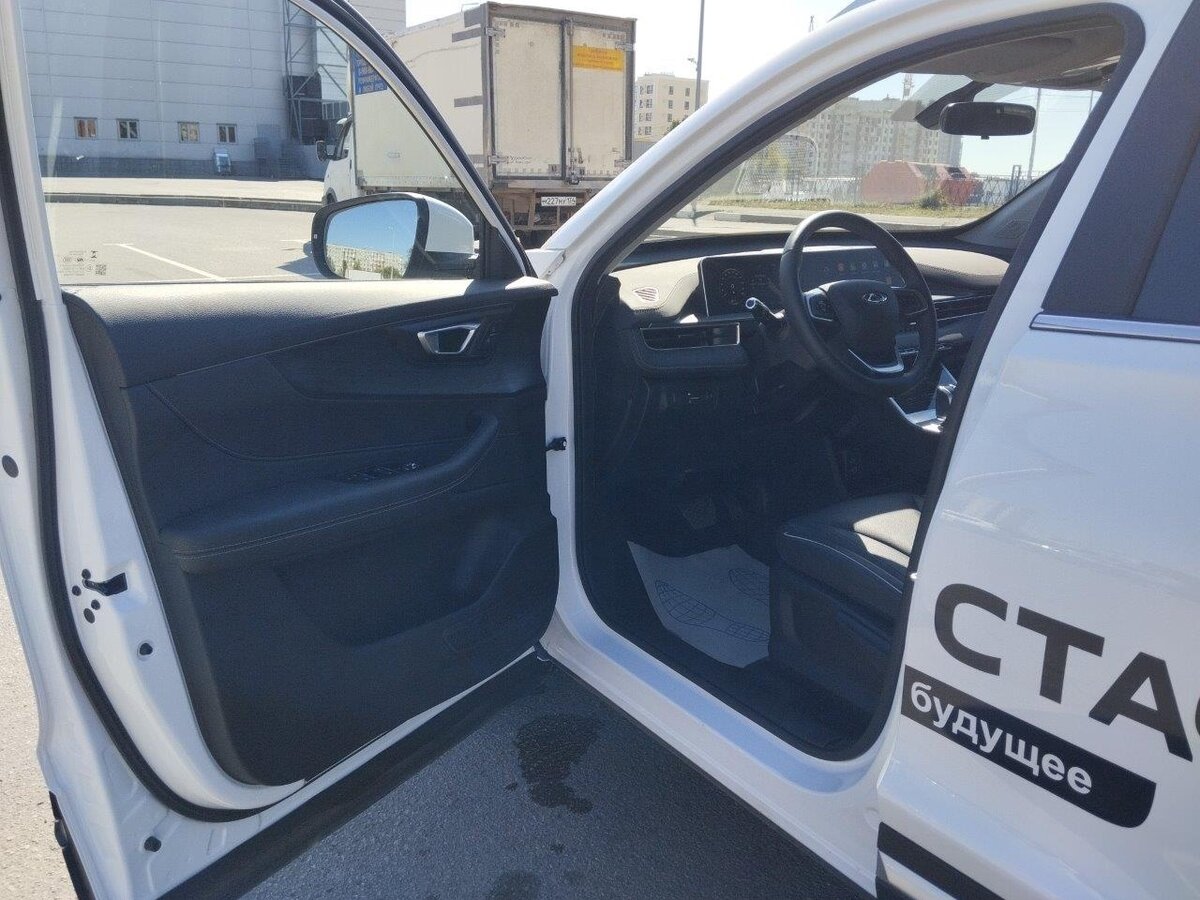 Chery Tiggo 4 2025 года с пробегом. Фото: #8