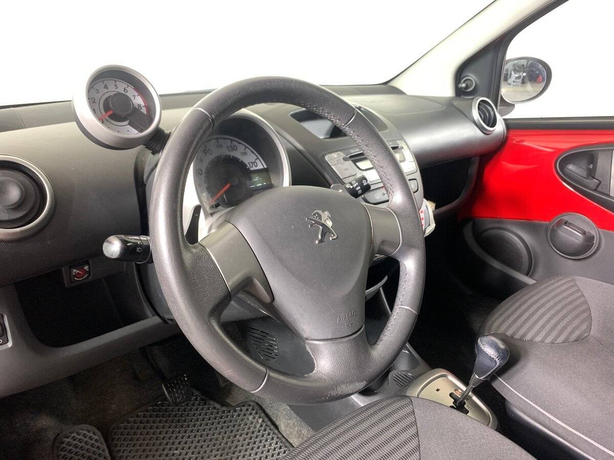 Peugeot 107 2012 года с пробегом. Фото: #10