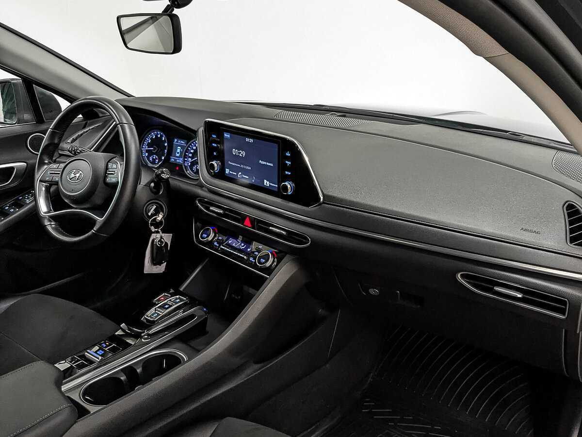 Hyundai Sonata 2021 года с пробегом. Фото: #12