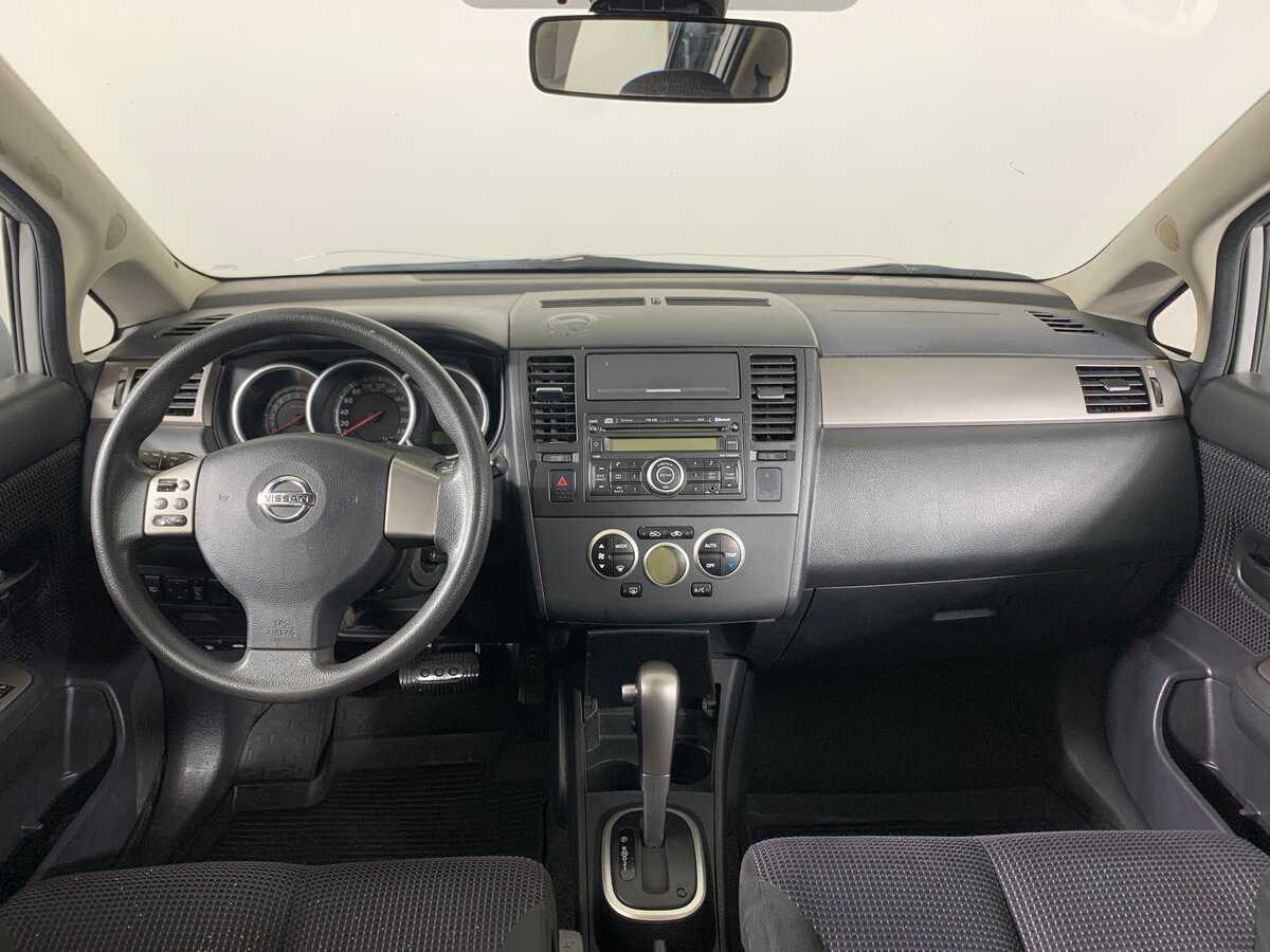 Nissan Tiida 2011 года с пробегом. Фото: #12