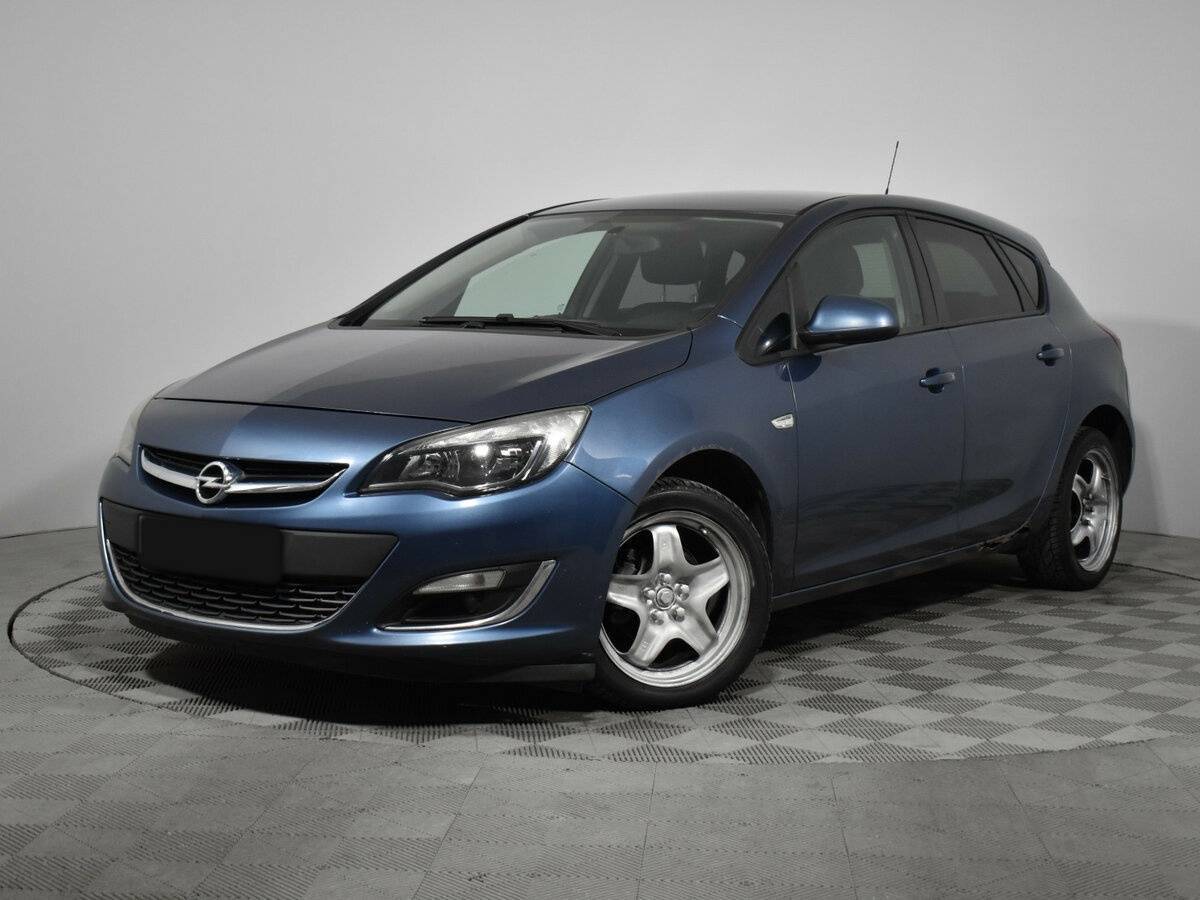Opel Astra 2012 года с пробегом. Фото: #0