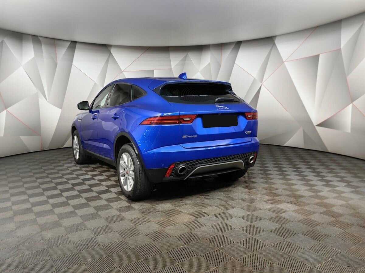 Jaguar E-Pace 2019 года с пробегом. Фото: #3